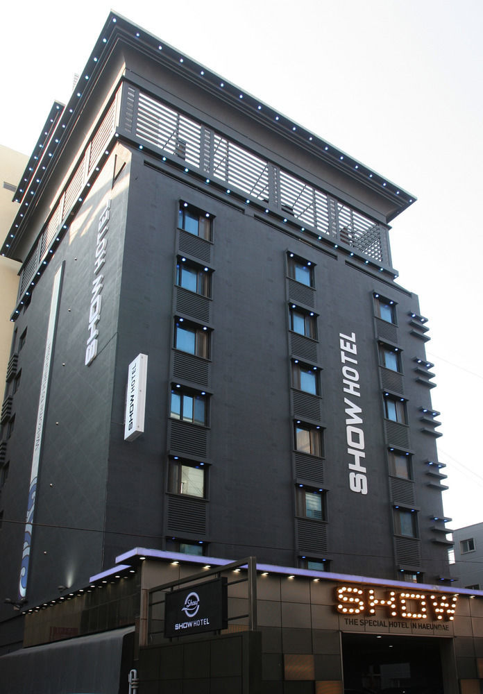 Show Hotel Busan Esterno foto